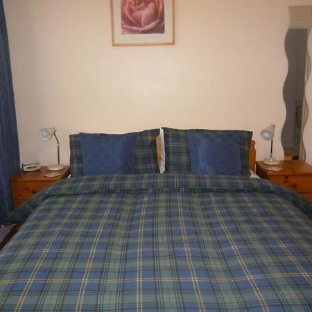 The New Inn Guest House Bridgend  Kamer foto